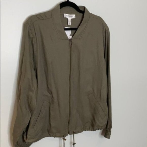 Addition Elle Women Dusty Green Solid Cropped Bomber Jacket Plus Size 2X - Picture 5 of 12
